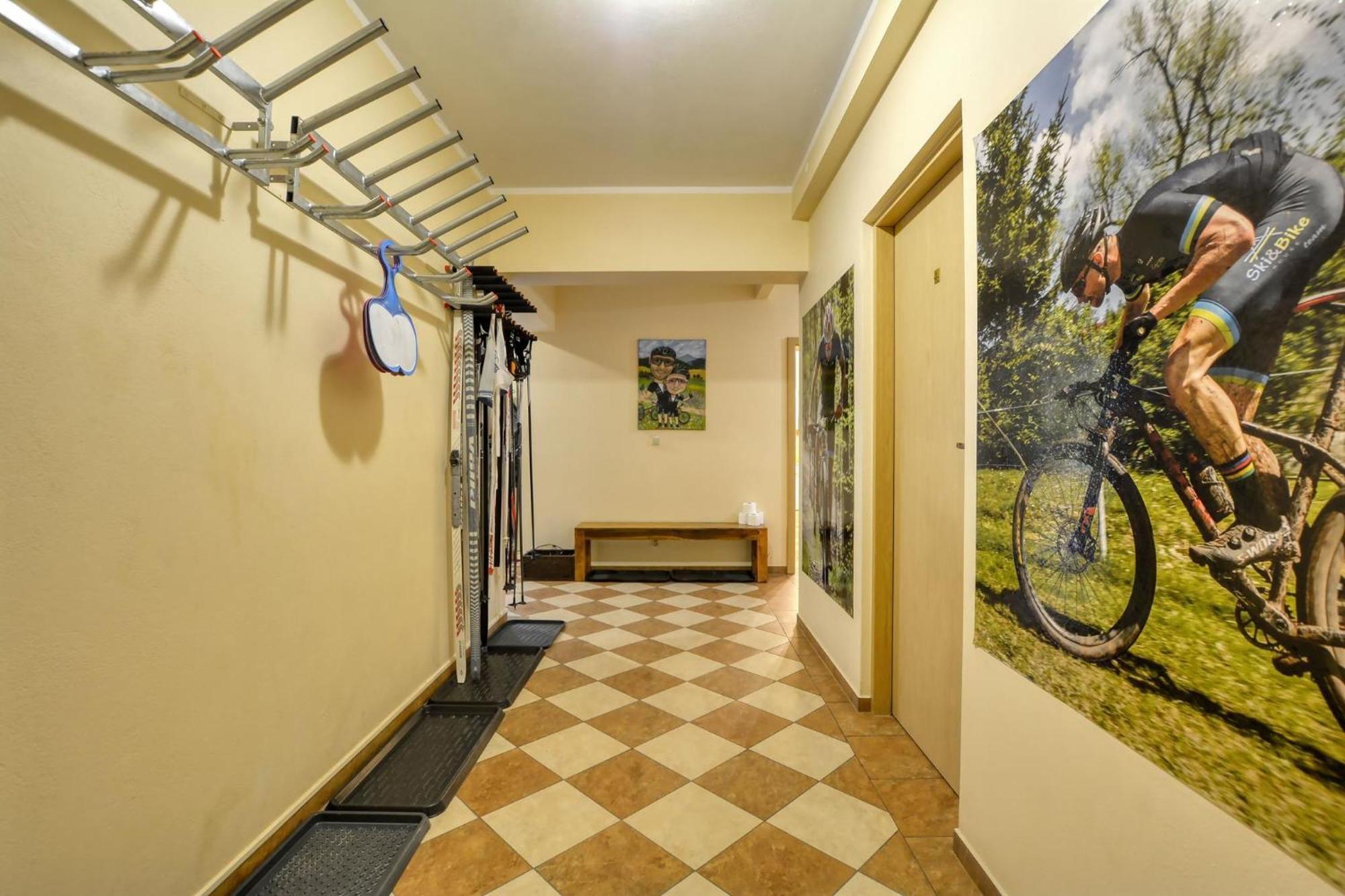 Guest house Skibike House Stronie Slaskie